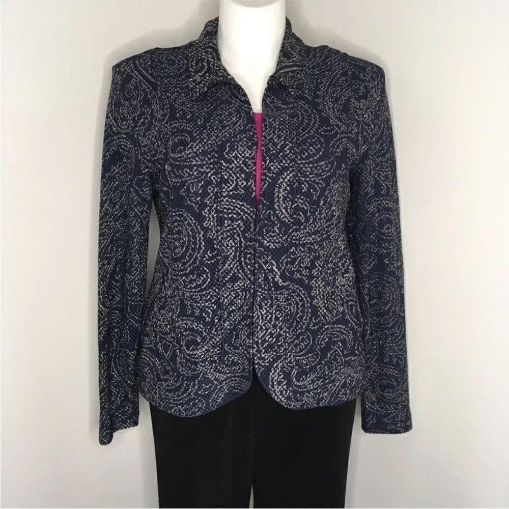 Chico’s Travelers Blue Silver Print Metallic Textured Design Jacket Business